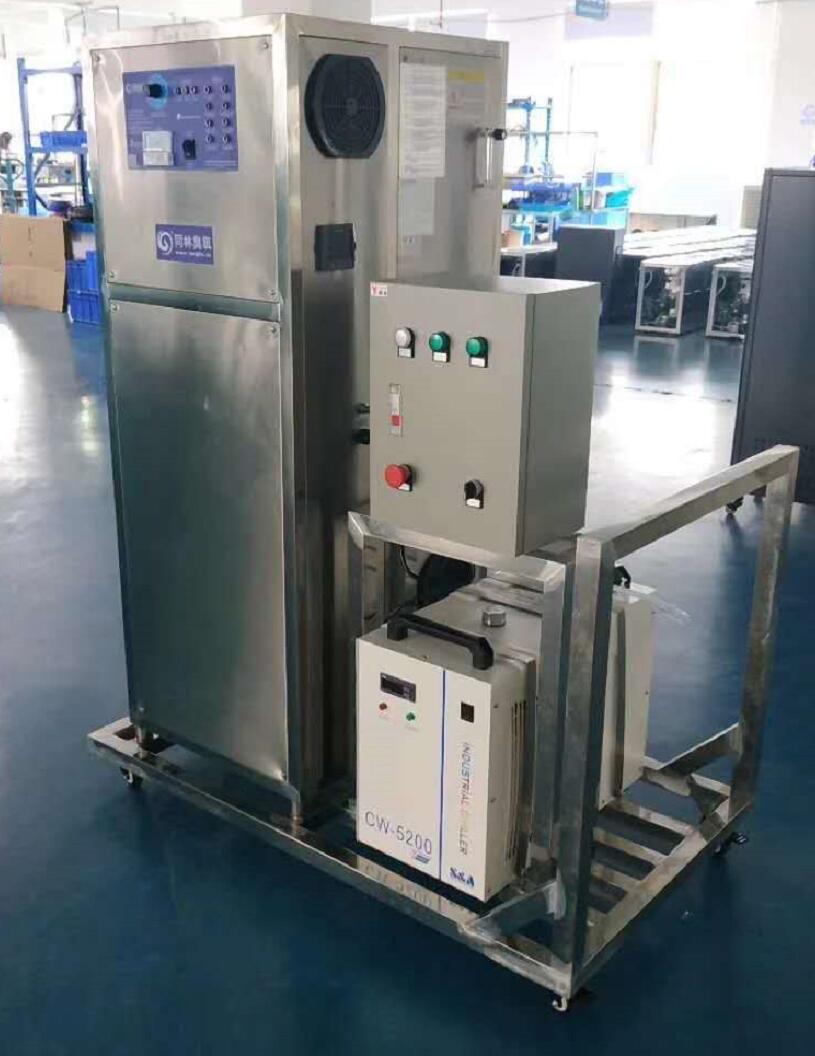 北京某藥廠雙水冷臭氧消毒機使用現(xiàn)場